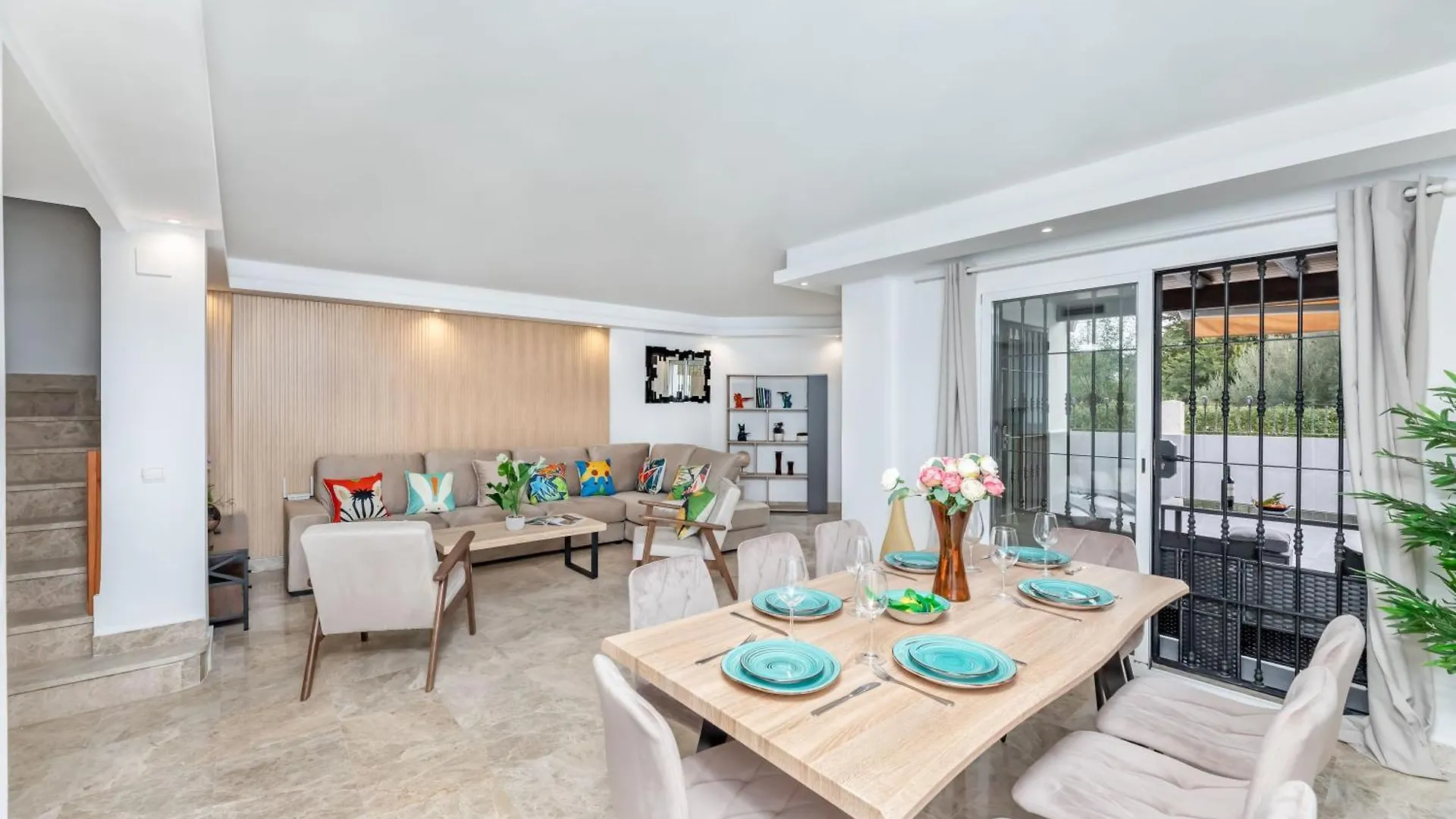 Cozy 4 Bedroom Townhouse With Swimming Pool Марбелья 0*,  Испания